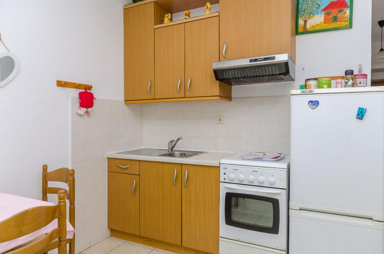Apartments Stara Maslina Slatine Exterior photo