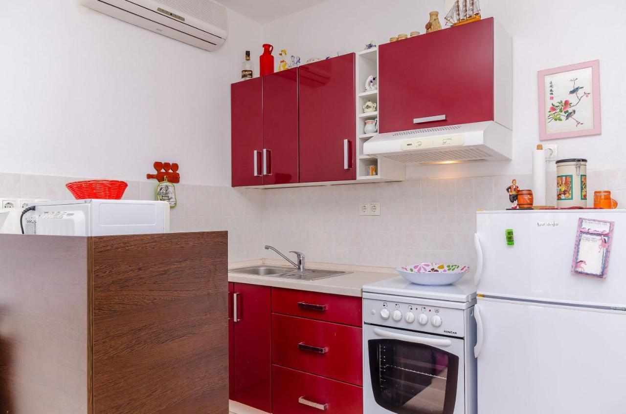 Apartments Stara Maslina Slatine Exterior photo